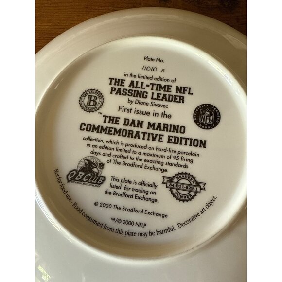 Dan Marino Commemorative NFL Plate By Bradford Exchange - Limited Edition - Picture 7 of 12